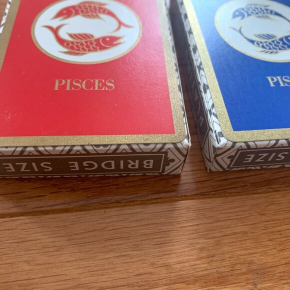 Vintage Pisces 2 Decks Playing Cards Red and Blue Bridge Size - Picture 8 of 9